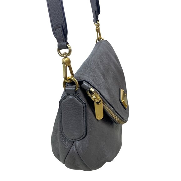 Marc Jacobs Women’s Grey Leather Classic Q Natasha Shoulder Bag Gold Details SzM - Picture 3 of 13